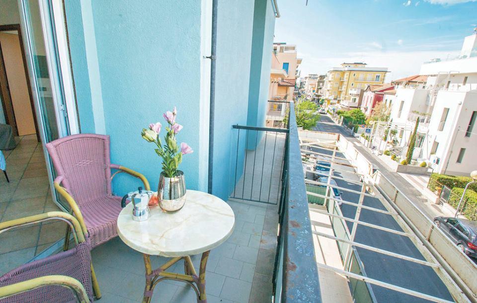 Residence Doral Rimini Buitenkant foto